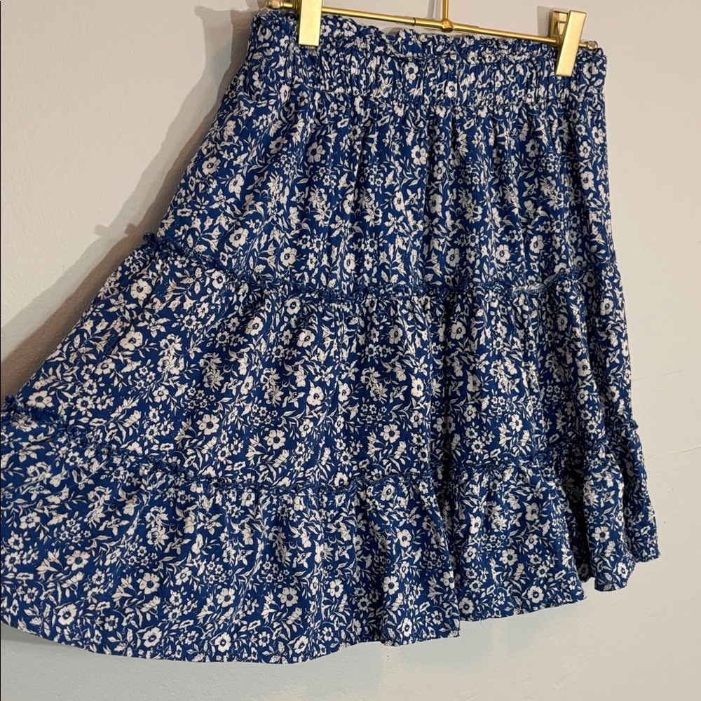 Rachel Zoe Blue and White Floral Tiered Mini Skirt - Picture 4 of 10